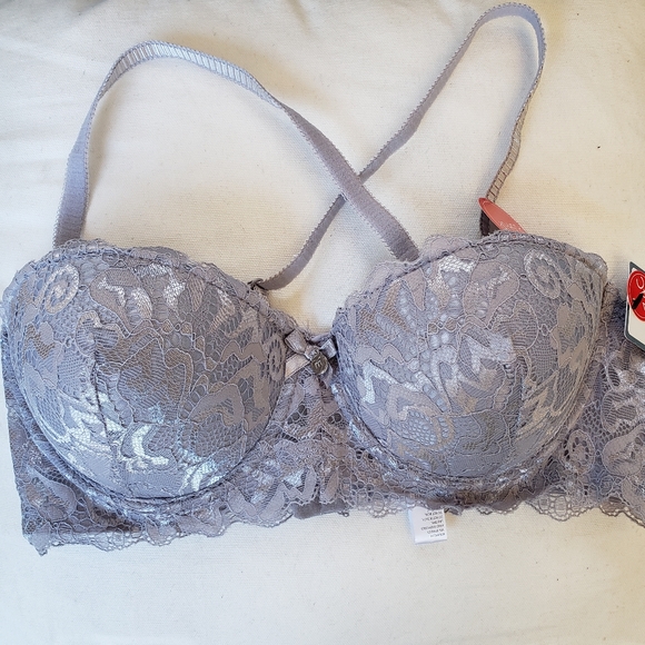 Marylin Monroe Other - BRAND NEW MARILYN MONROE BRA 34C